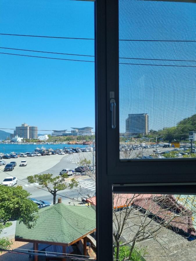 Laon On 37 Bed & Breakfast Tongyeong Dış mekan fotoğraf