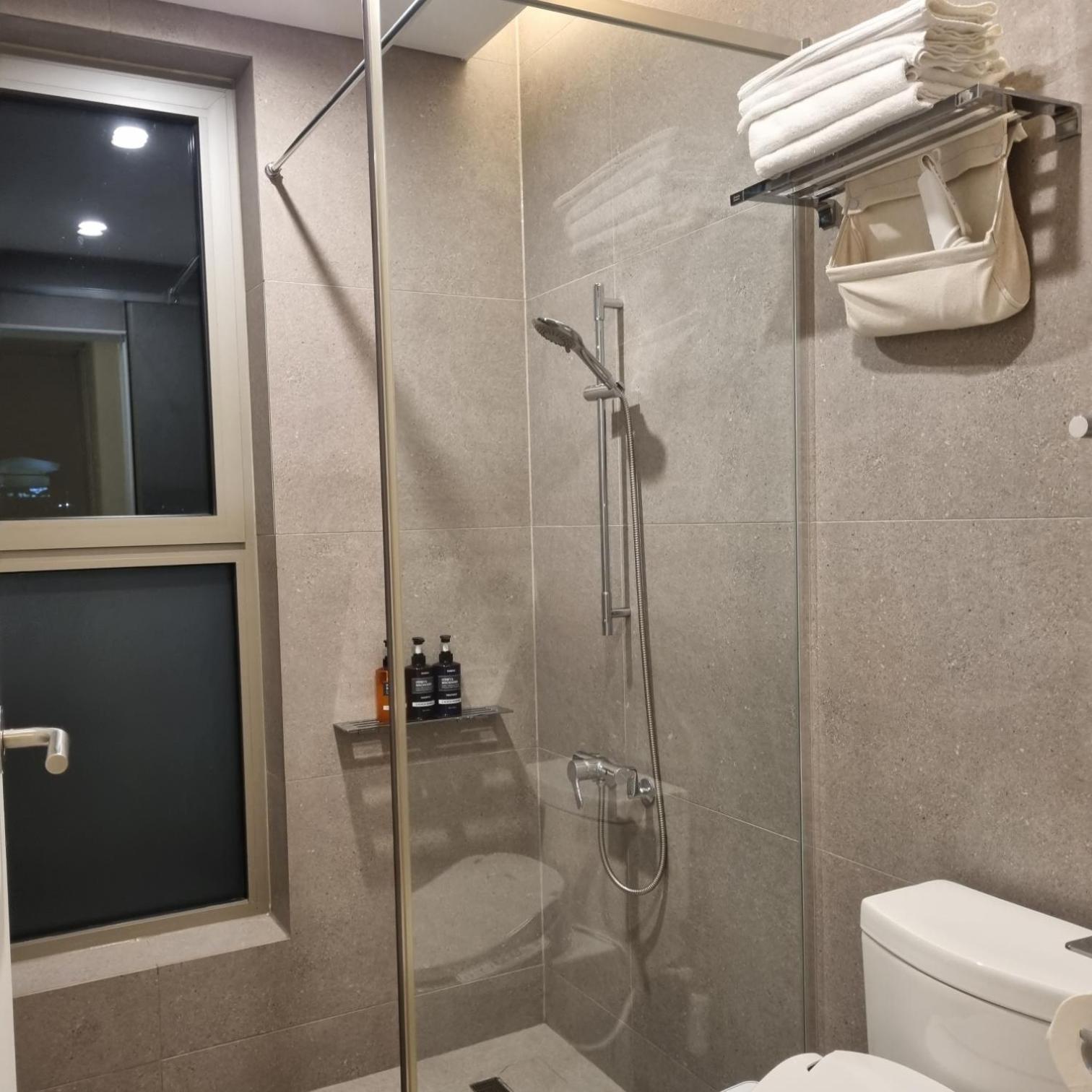 Laon On 37 Bed & Breakfast Tongyeong Dış mekan fotoğraf